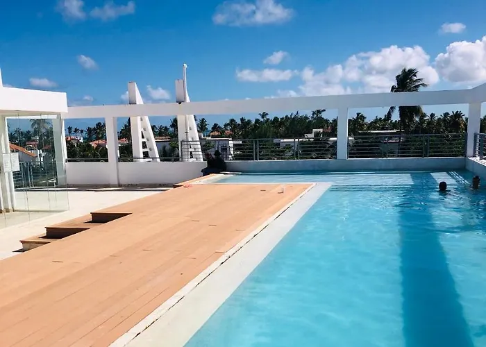 Ducassi Rooftop Pool Suites Beach Club And Spa Los Corales Beach